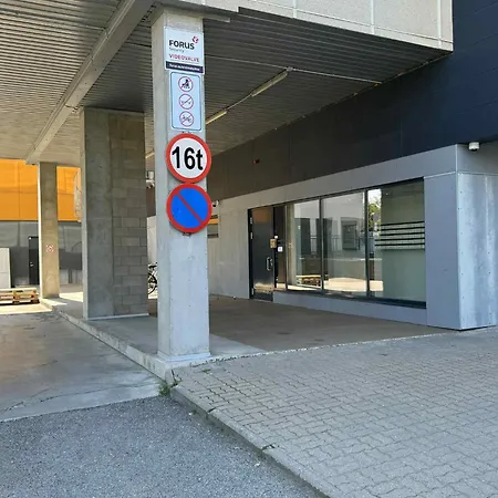 Apartamento Overnight In Skyscraper! *