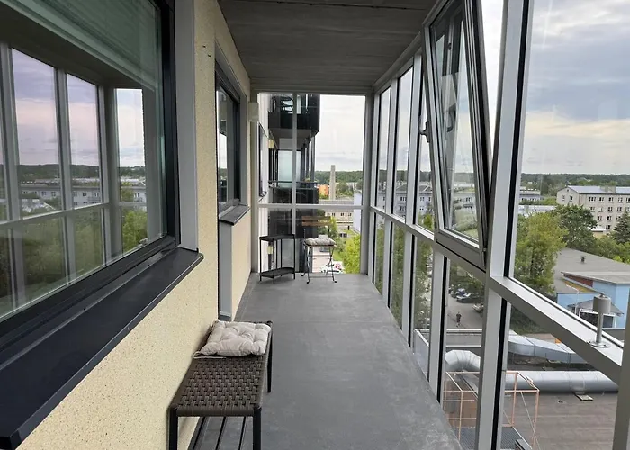 Overnight In Skyscraper!